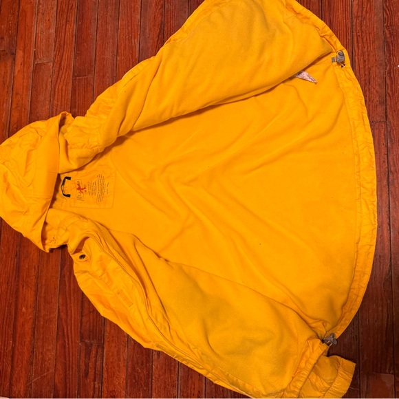 L.L. Bean Yellow rain Jacket for Versatile Style fleece lined size medium pet - Picture 5 of 6